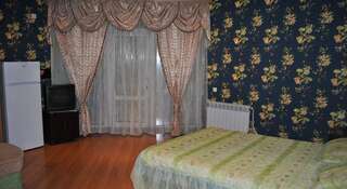 Гостевой дом Zelenyi Mys U Ludmily Алупка-5